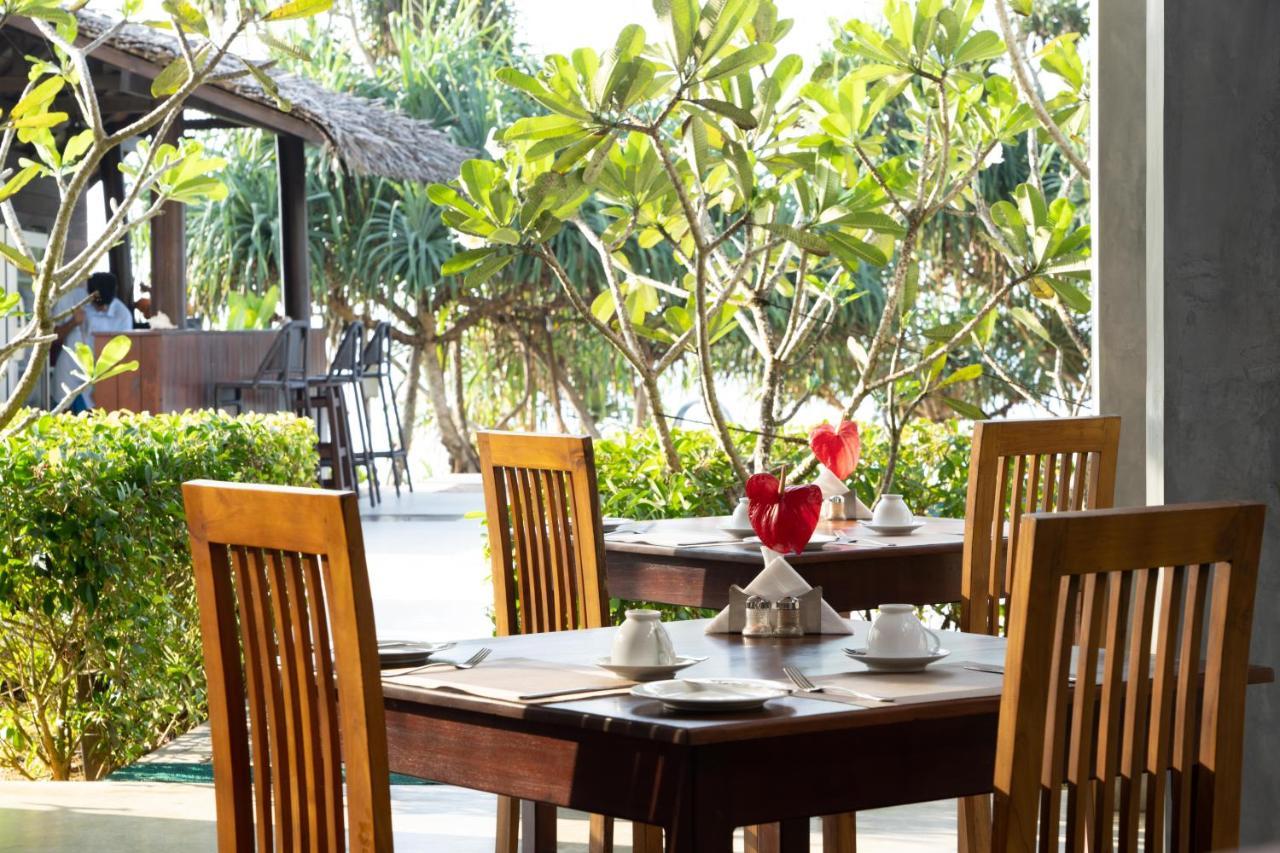 Ananya Beach Resort Tangalle Exterior foto