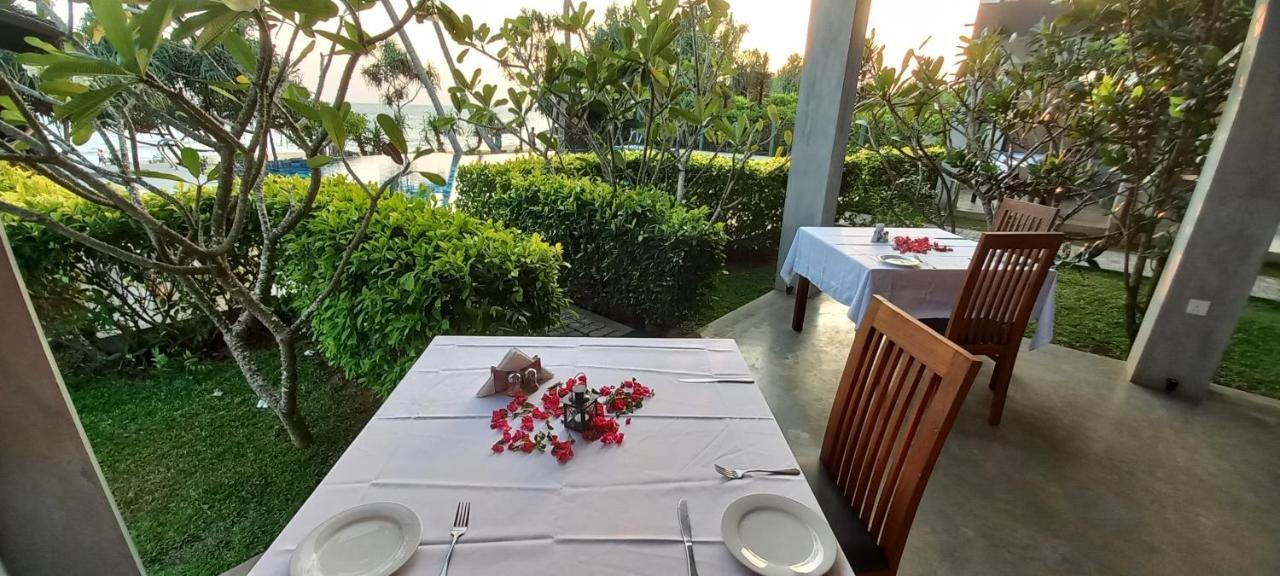 Ananya Beach Resort Tangalle Exterior foto