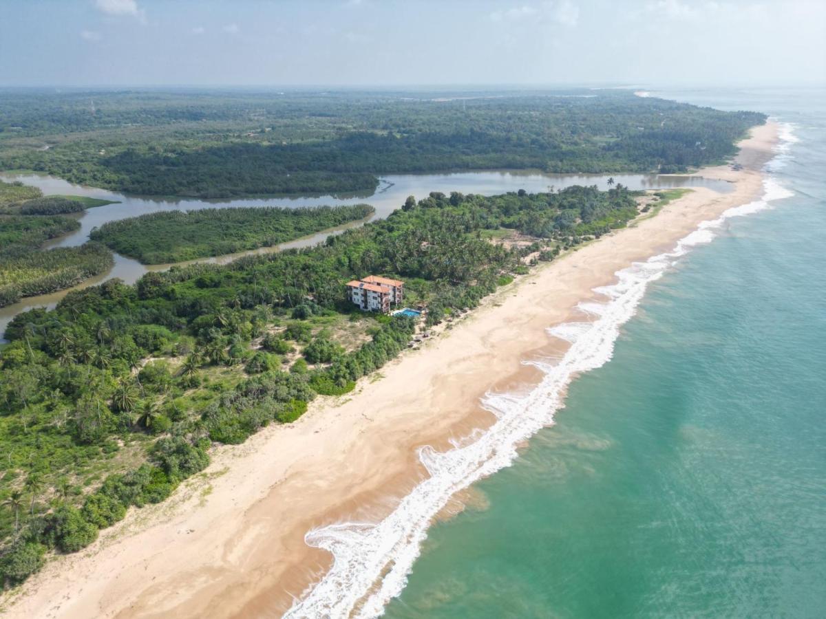 Ananya Beach Resort Tangalle Exterior foto