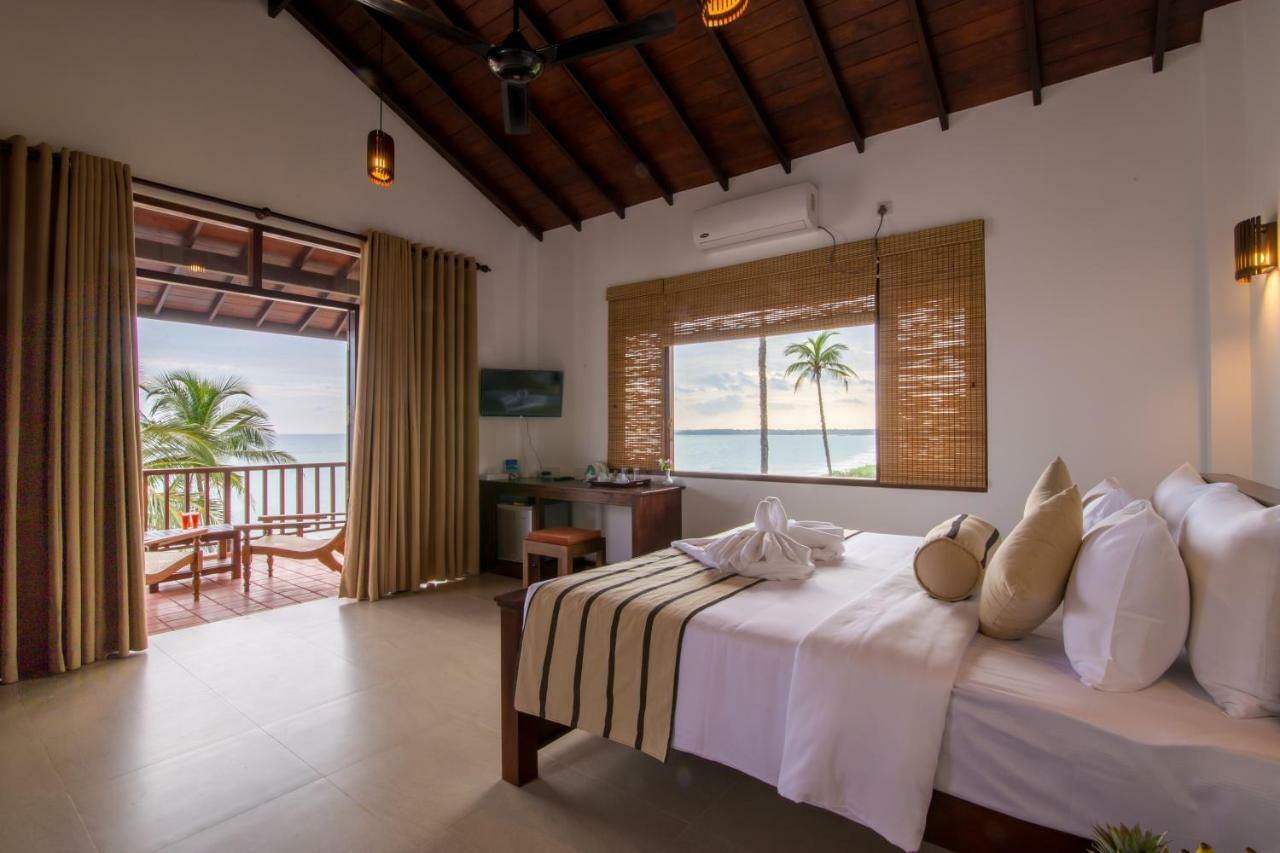 Ananya Beach Resort Tangalle Zimmer foto